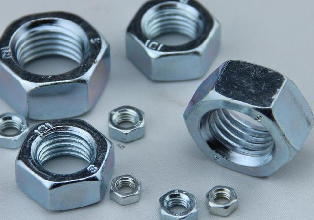 壓鉚螺母鏈接方法中的優(yōu)缺點(diǎn)！